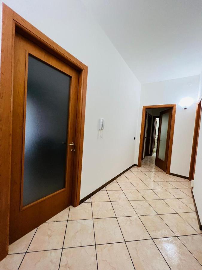 Casa Vacanza Elena 2 베로나 외부 사진