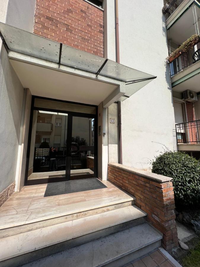 Casa Vacanza Elena 2 베로나 외부 사진