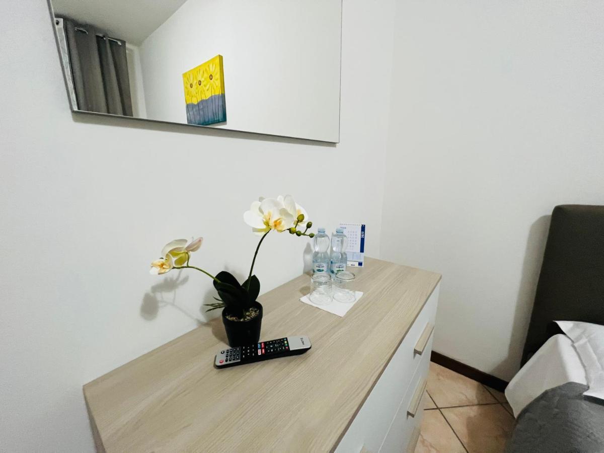 Casa Vacanza Elena 2 베로나 외부 사진