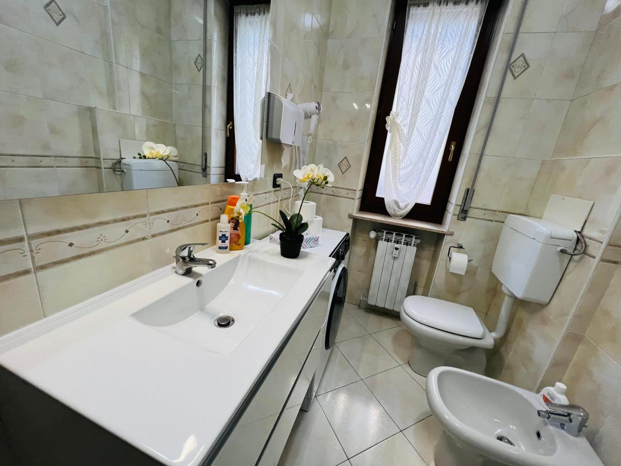 Casa Vacanza Elena 2 베로나 외부 사진