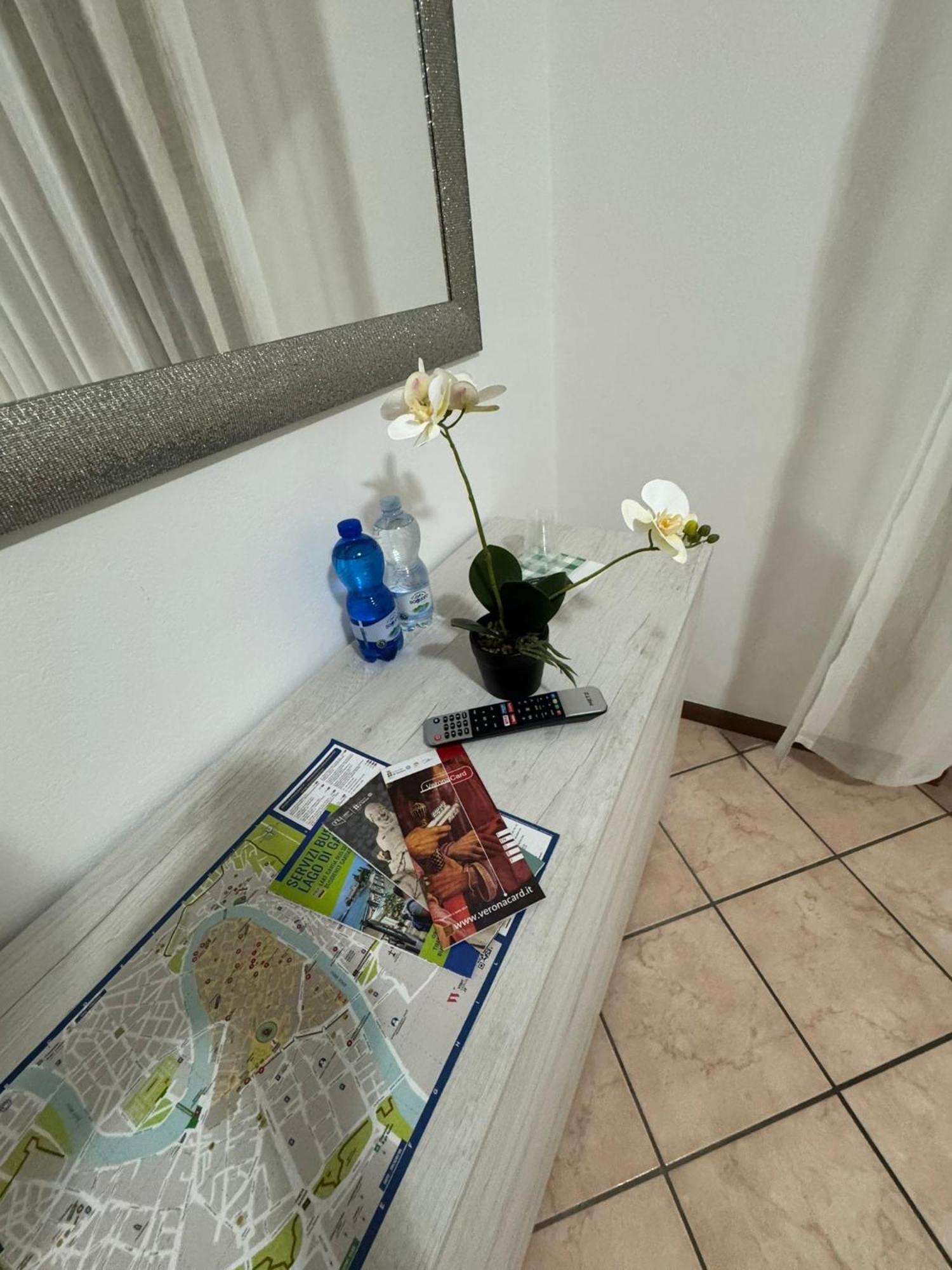 Casa Vacanza Elena 2 베로나 외부 사진